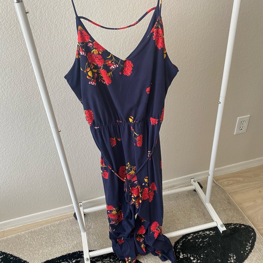 Spaghetti strap jumpsuit - Picture 4 of 4